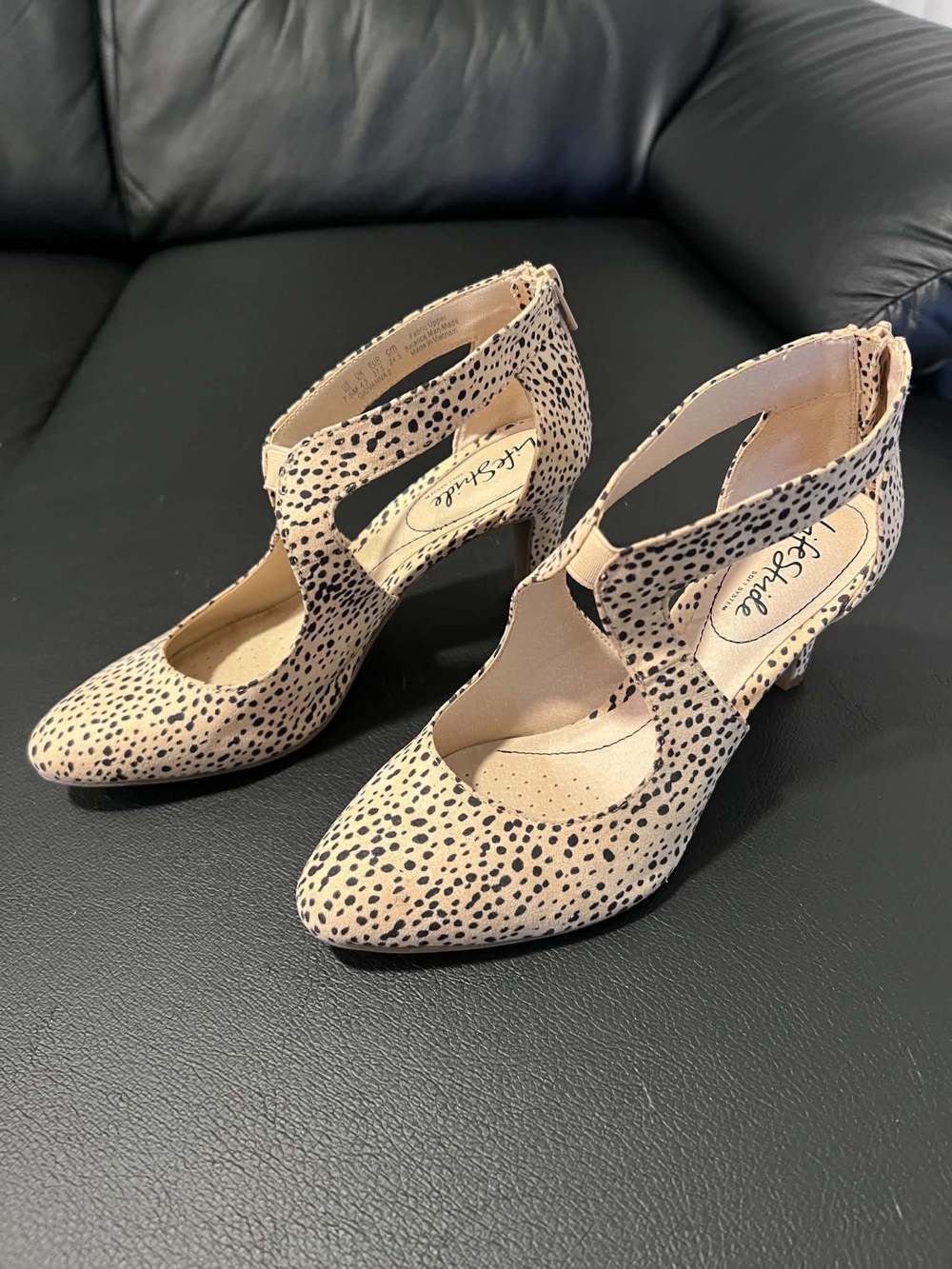 Life Stride Spot Print Cutout Low Heel Pumps Women's Size 7.5